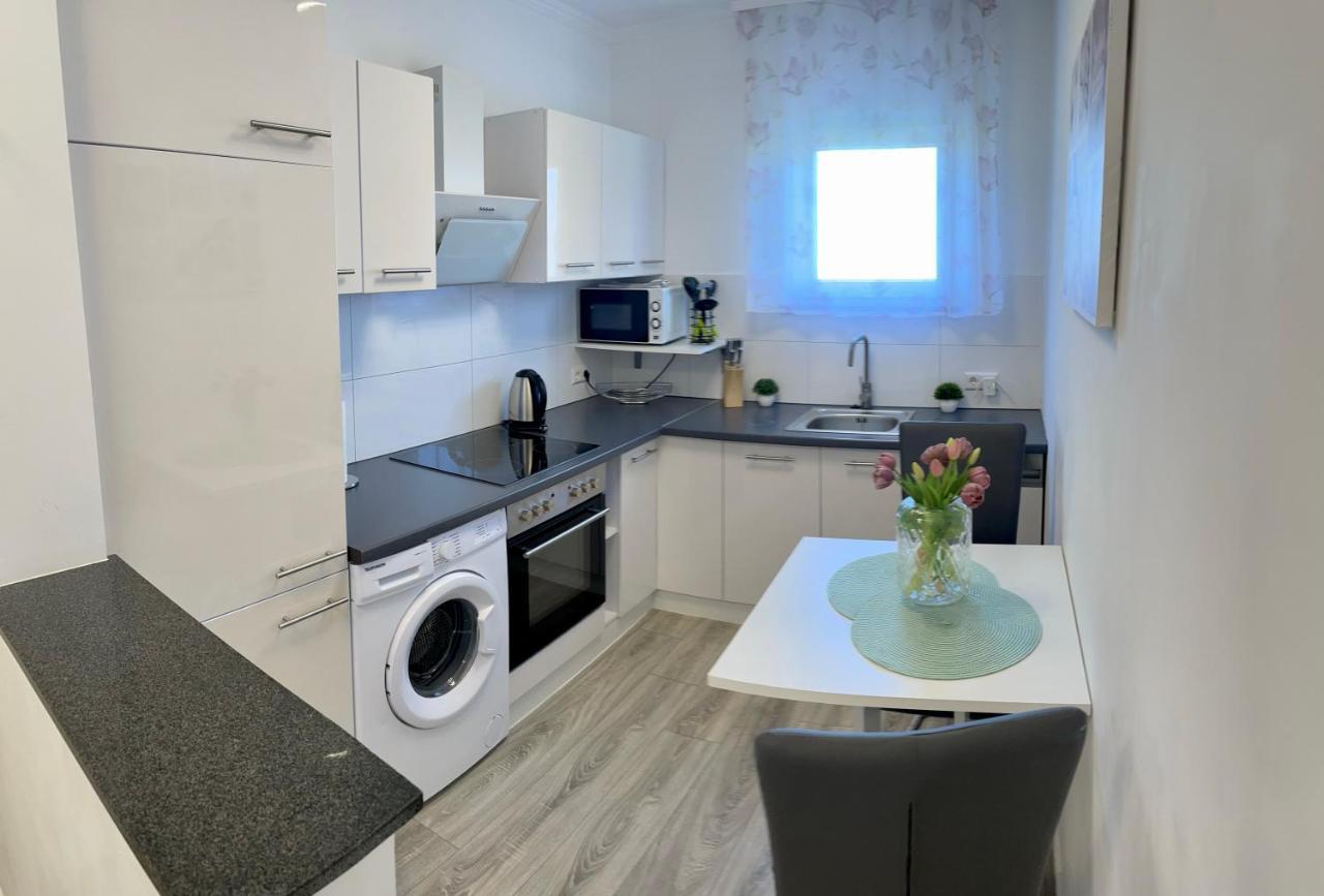 Prime Host Charme Apartment Karlsruhe Kültér fotó