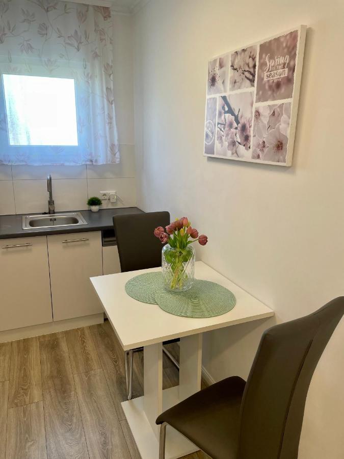 Prime Host Charme Apartment Karlsruhe Kültér fotó